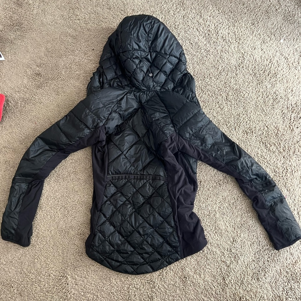 Lululemon light weight jacket